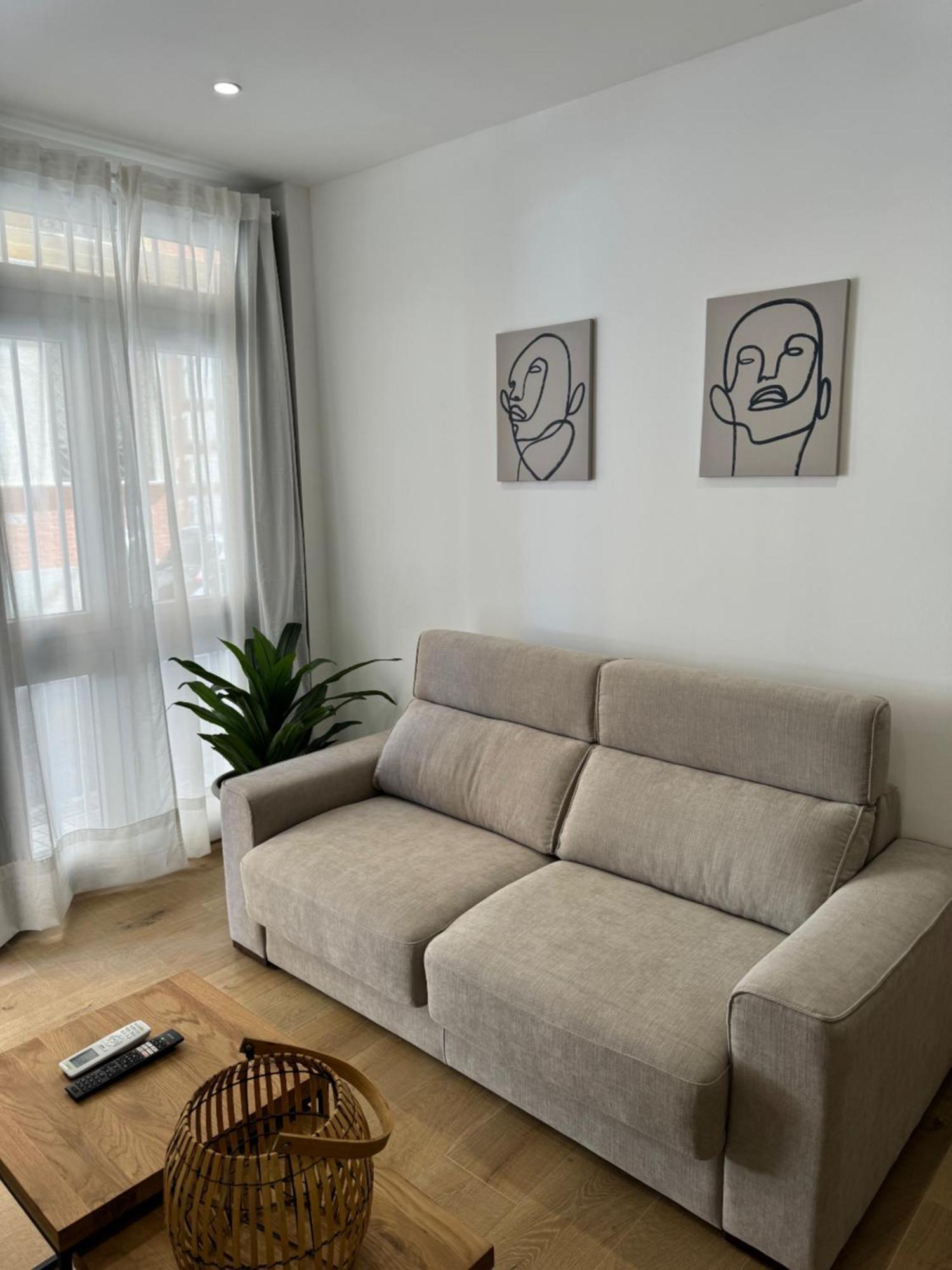 Alderete Suites Малага Экстерьер фото