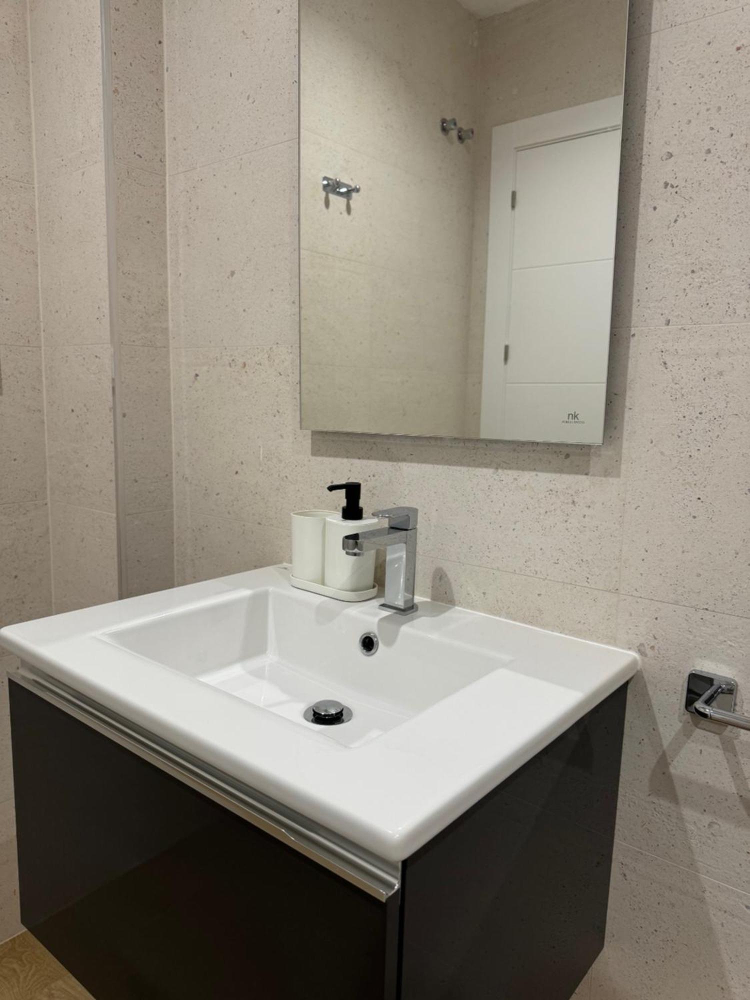 Alderete Suites Малага Экстерьер фото