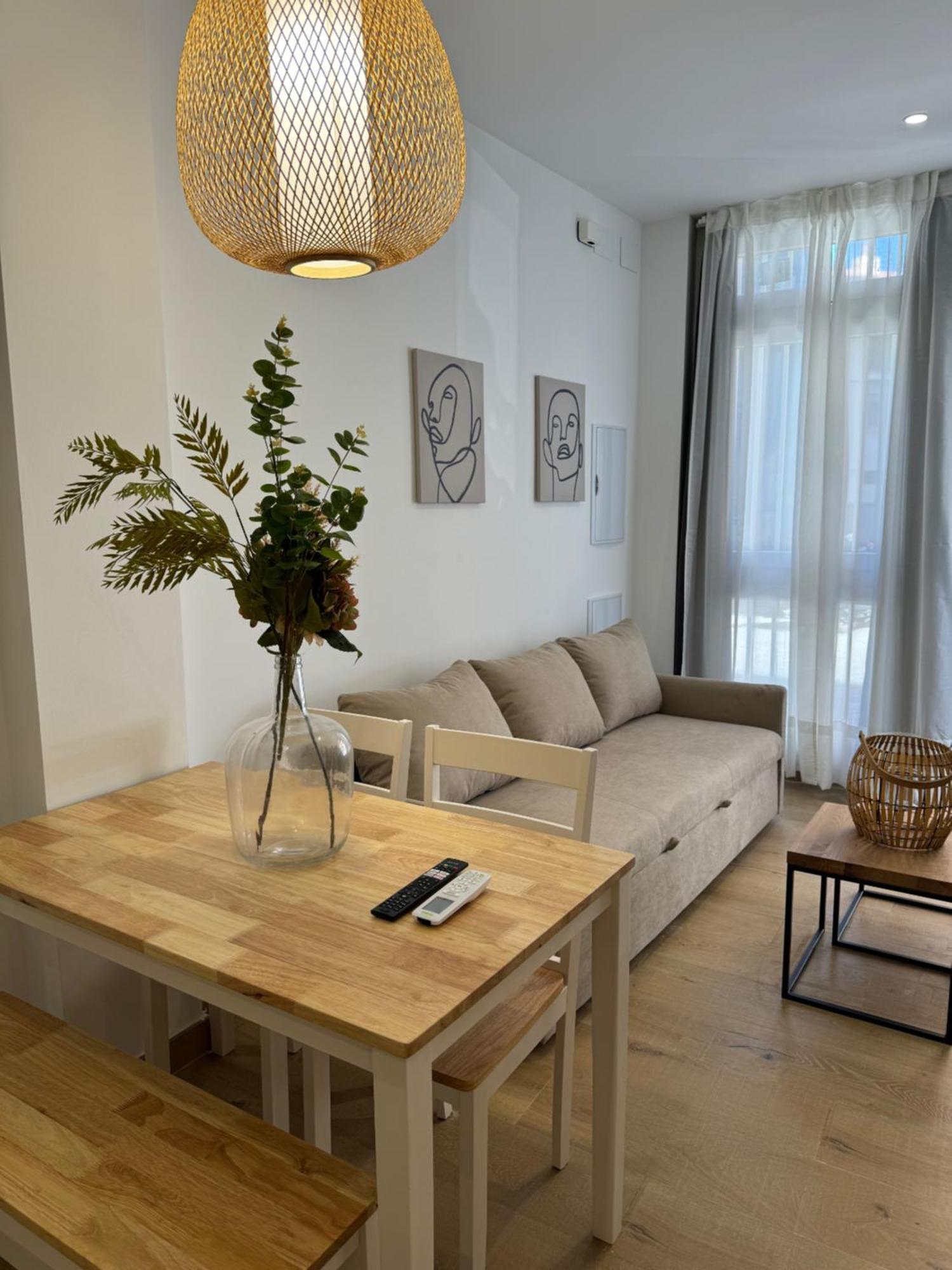 Alderete Suites Малага Экстерьер фото