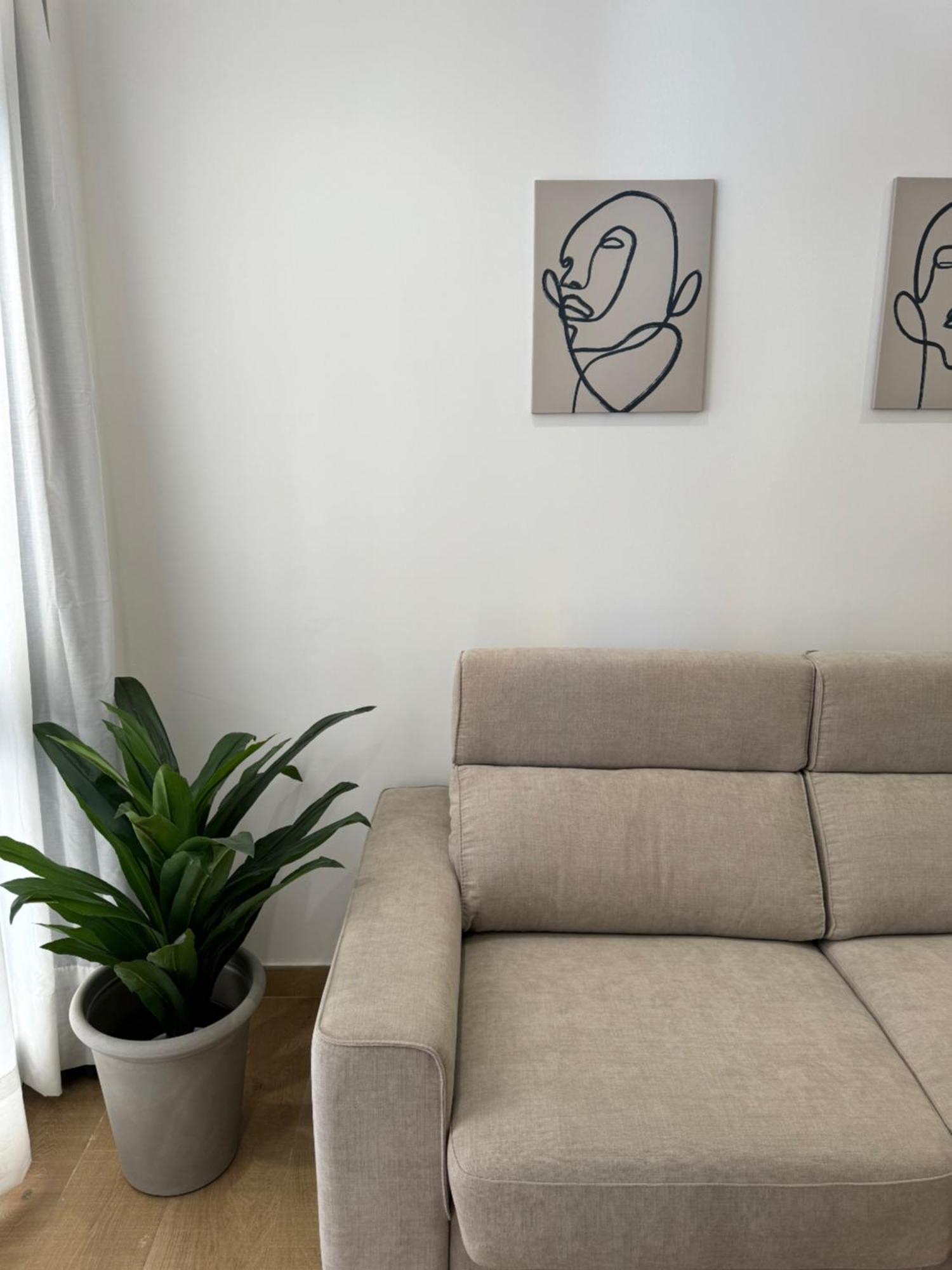 Alderete Suites Малага Экстерьер фото