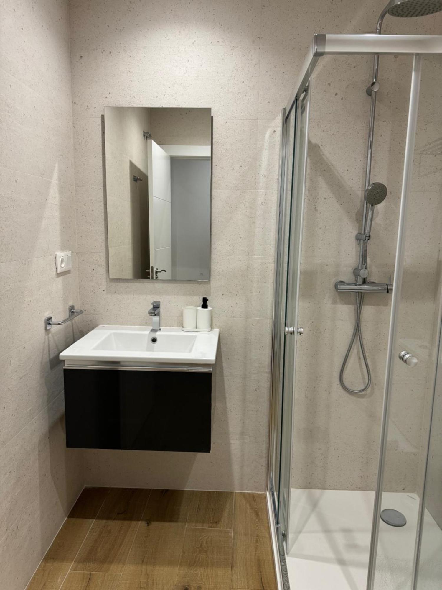 Alderete Suites Малага Экстерьер фото